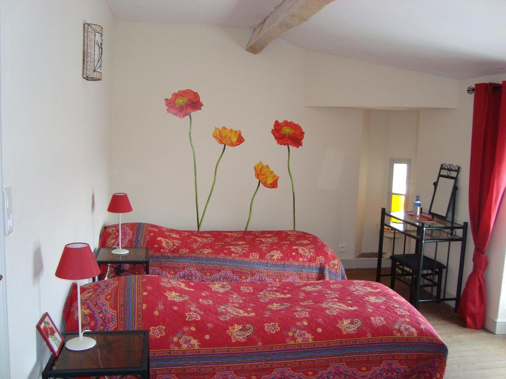 Chateau Coquelicot Souilhanels Rom bilde